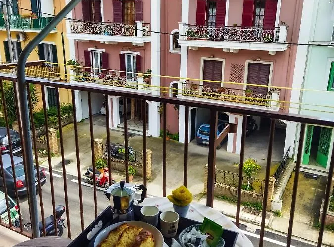 Alexandra\'S Apartment